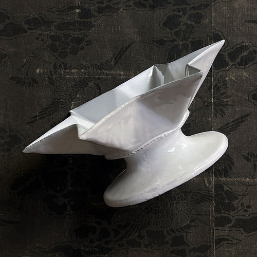 Astier de Villatte Etoile (Star) Bowl on Stand