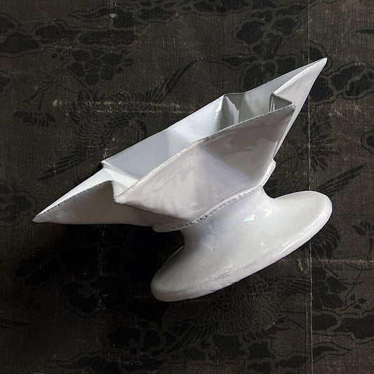 Astier de Villatte Etoile (Star) Bowl on Stand