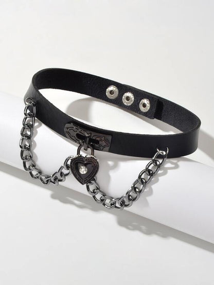 Black Gothic Ajustable Pu Leather Choker Collar Necklace With Heart Pendant for Women