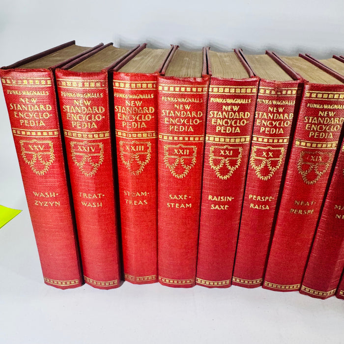 Funk & Wagnalls New Standard Encyclopedia of Universal Knowledge 1931 Complete 25 Volume Set