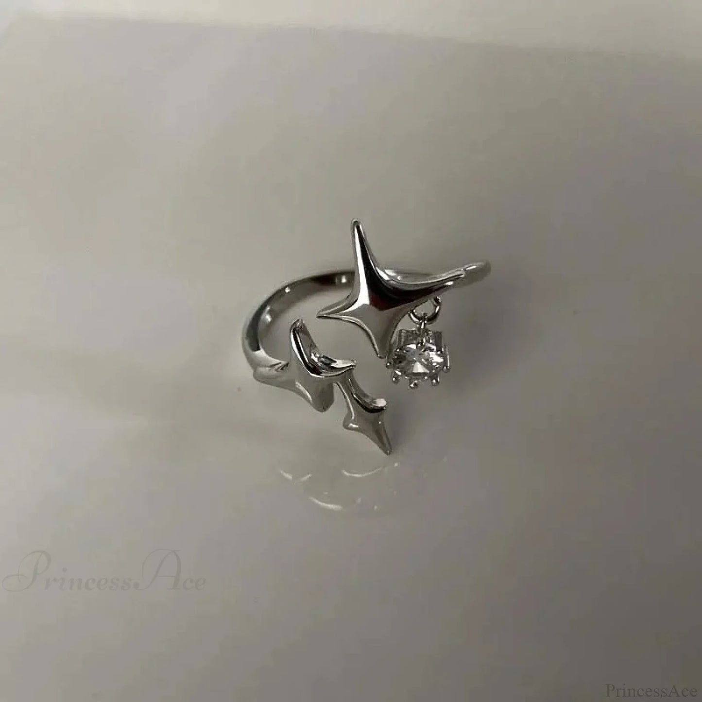 Gender-neutral Vintage Wings Skeleton Gothic Ring