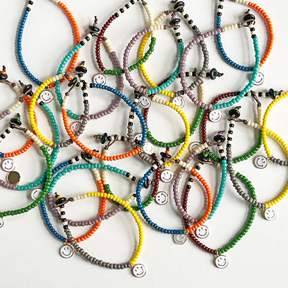 Happy Face Beaded Bracelet (Yellow & Grey)