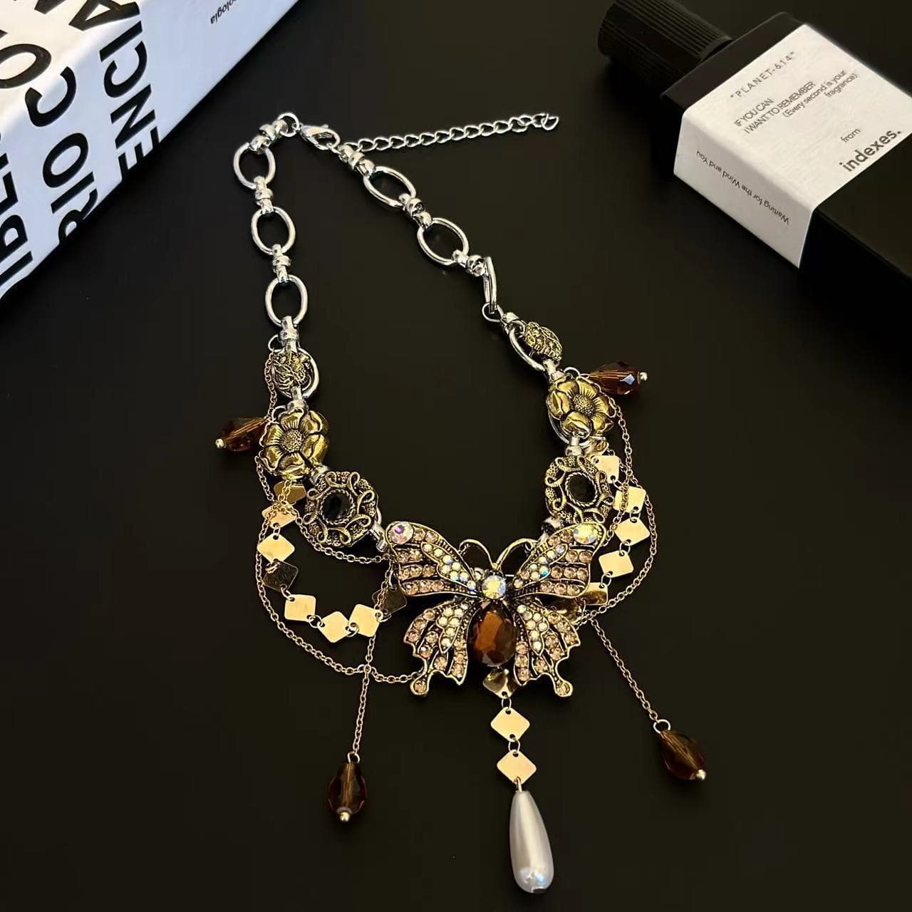 Gold butterfly decor metal chain choker necklace  | Festival Outfits Women