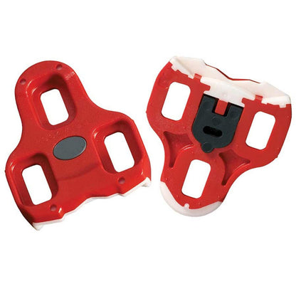 Kéo Cleats