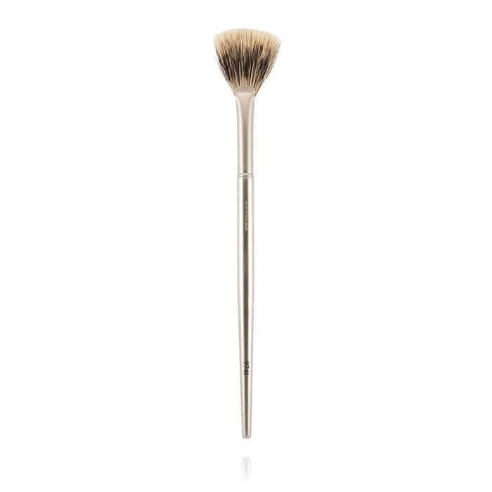 Kryolan Premium Fan Brush