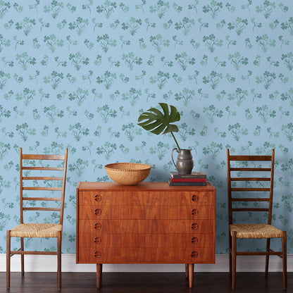 Lucky (Cornflower) Wallpaper