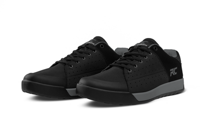 Men's Livewire Flat Shoes