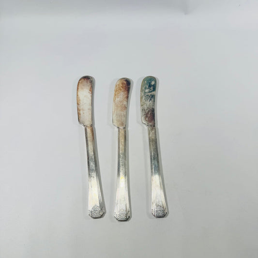 Oneida Clarion Master Butter Knives Set of 3 1931 Vintage