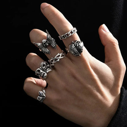 Rebel Poker Skeleton Dark Billiards Ring