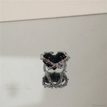 Rebellious Harajuku Dark Ring
