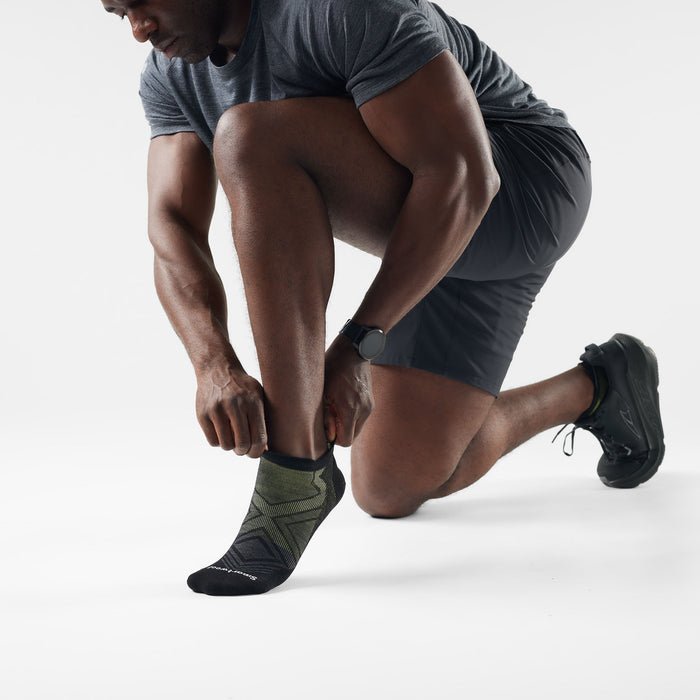 Run Low Ankle Socks - Hero