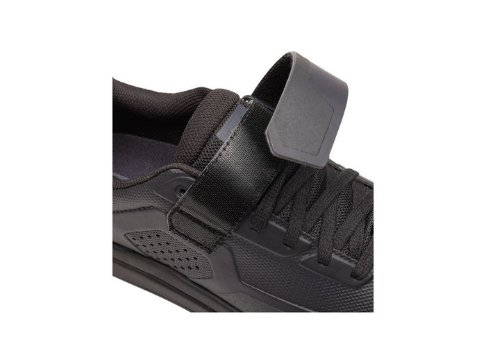 Union Clipless Shoes