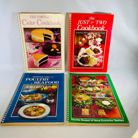 Vintage Boxed Cookbook Set — CookBook Collectibles (1985) — Favorite Recipes Press | 4 Spiral-Bound Volumes, Vintage Cookbooks / Home Economics