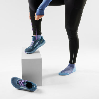 Women's Run Ankle Socks - Gallery 1
