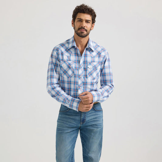 Wrangler Men's Retro Core Long Sleeve Pearl Snap Button Up Shirt