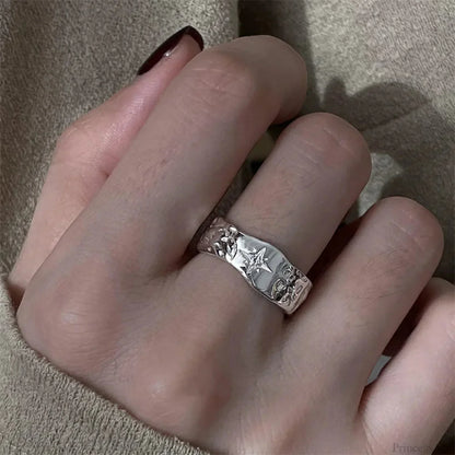 Y2K Rebel Unpredictable Star Gothic Ring